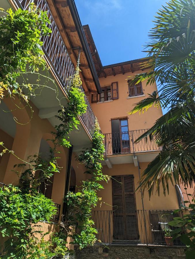 Antica Osteria Apartments Донго Екстериор снимка