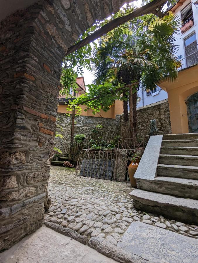 Antica Osteria Apartments Донго Екстериор снимка
