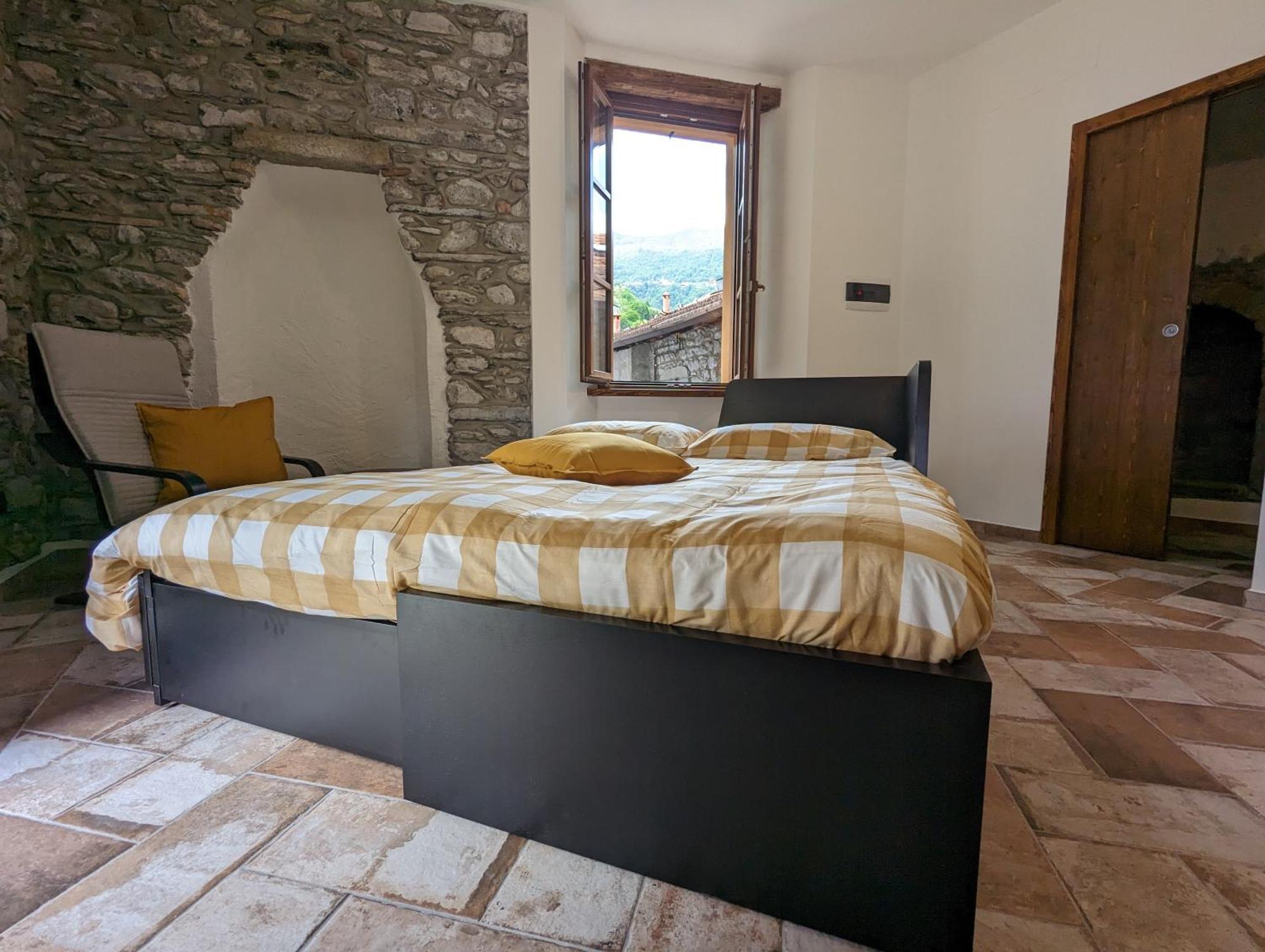 Antica Osteria Apartments Донго Стая снимка