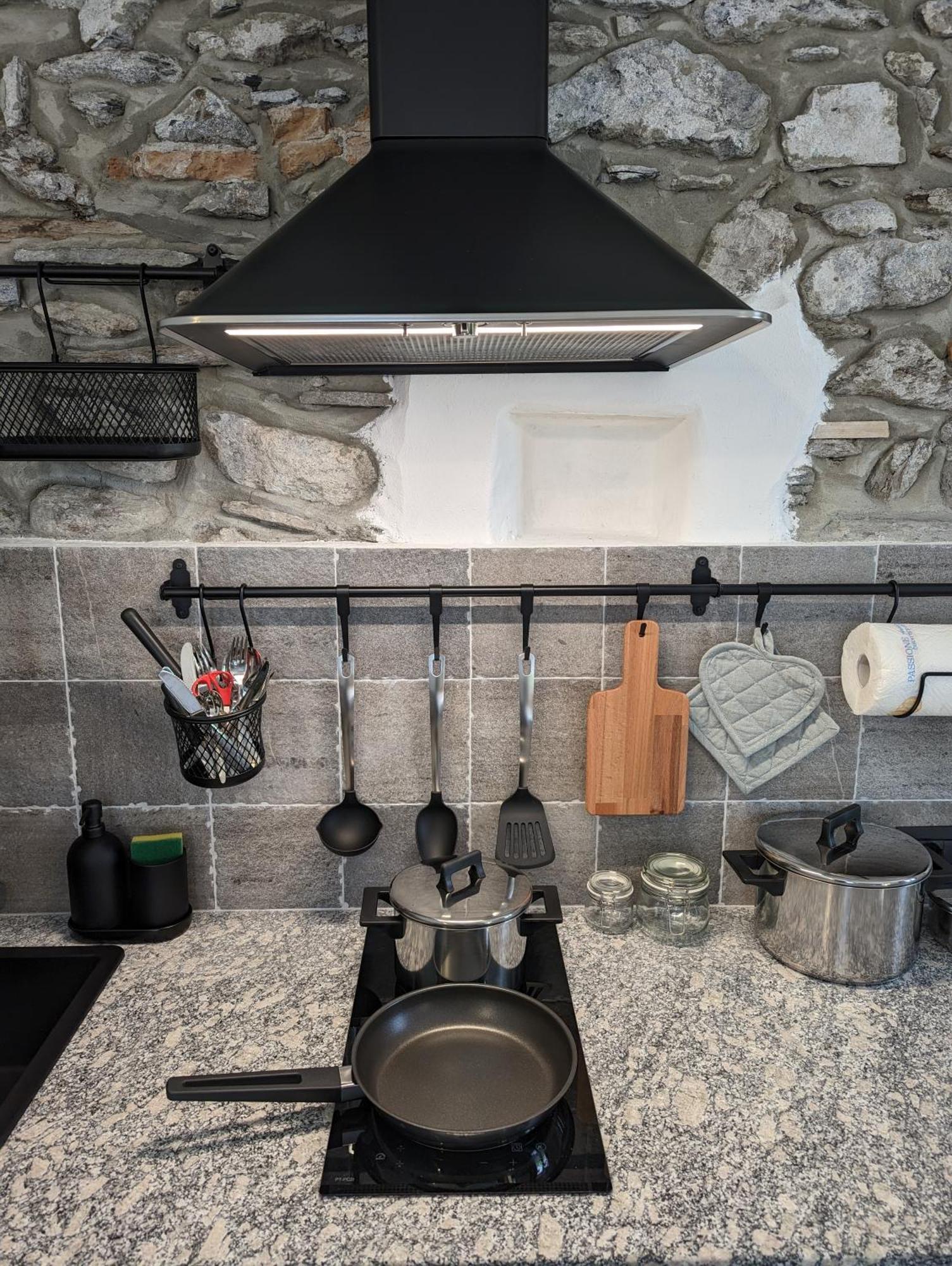 Antica Osteria Apartments Донго Стая снимка